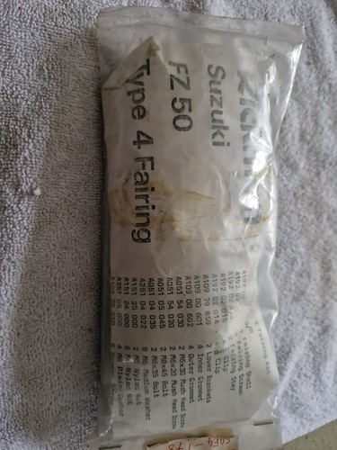 Suzuki fairing bolts - suzuki, 50