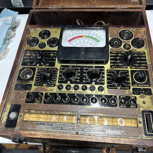 Precision 920 tube tester wwii - 920,