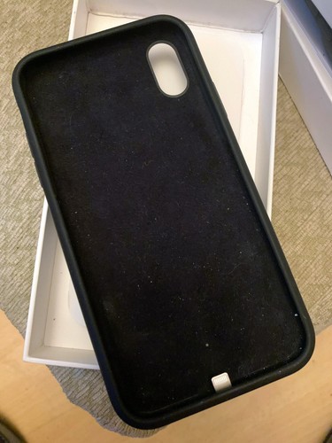 Faulty apple iphone smart - faulty, xr