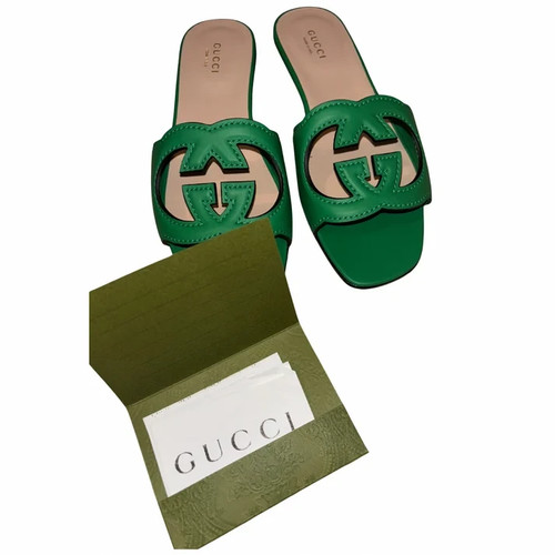 Gucci leather sandals green - gg,