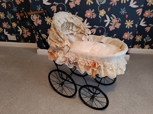 Vintage dolls carriage pram - dolls, carriage/pram