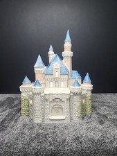 Vintage Disney Magic Kingdom Cinderella Castle Ceramic Light Up Sears 1988