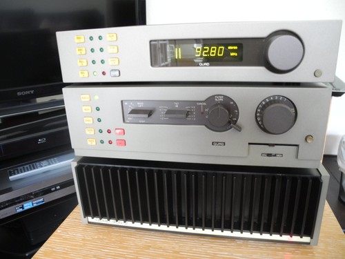 Amplifiers and tuners - hi, fi