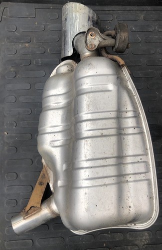 Mercedes w211 rear - mercedes,
