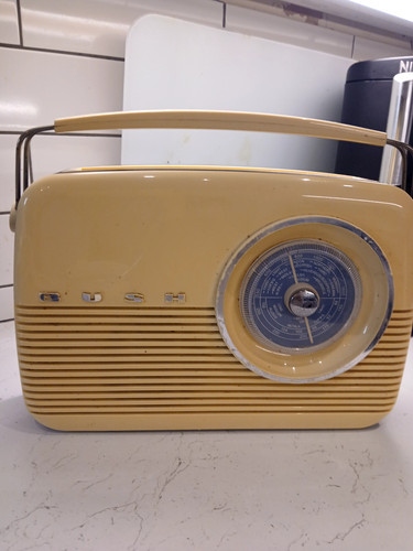 Bush tr82dabcc dab - bush, dab/fm/am