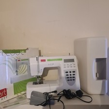 PFAFF Smart 200c Computerised