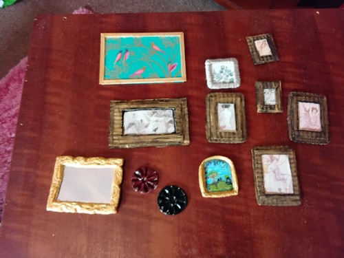 Doll house hand made pictures
