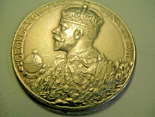 GEORGE V +  QUEEN MARY