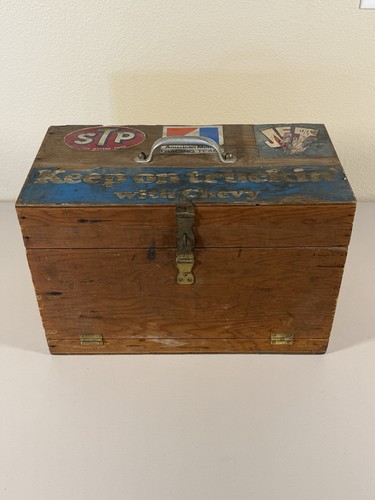 Vintage wooden wood - wooden, box