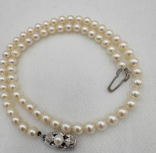 Mikimoto akoya pearl necklace - akoya,
