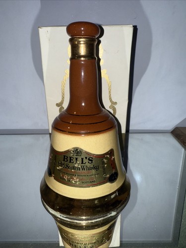 Bell old whisky decanter - whisky,
