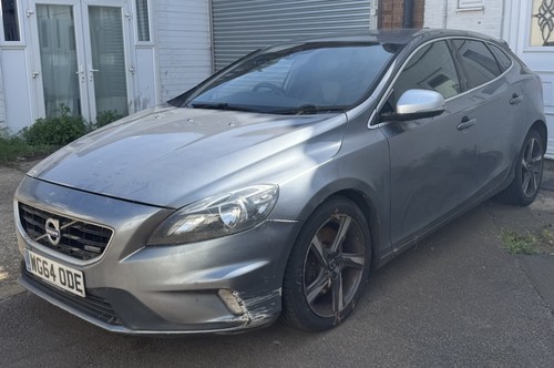 Volvo v40 diesel automatic - diesel,