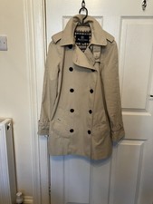  Aquascutum Beige Trench Coat