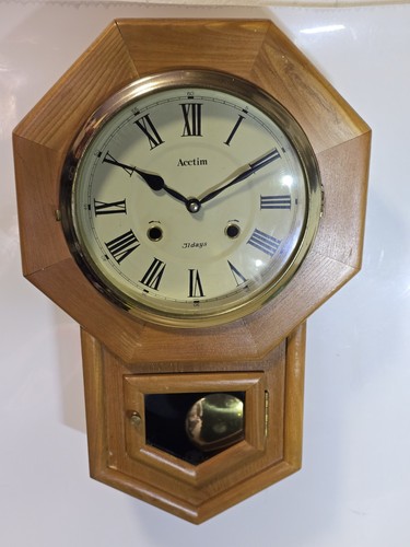 Acctim day pendulum clock - 31,