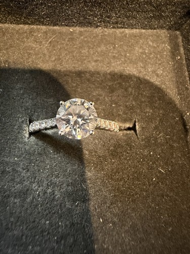 9ct white gold real diamond - white,