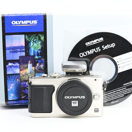 Olympus pen pl6 - olympus, 4/3