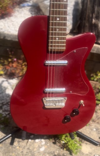 Danelectro pro gorgeous red - pro,
