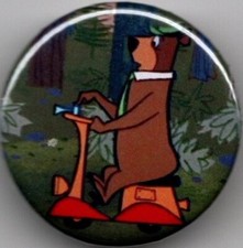 YOGI BEAR ON SCOOTER Pin
