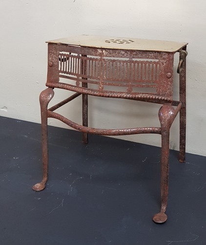 Antique georgian footman - ,