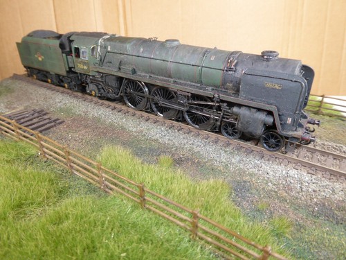 Hornby gauge britannia - hornby,