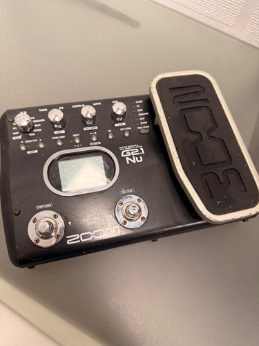 Zoom 1nu guitar multi - zoom,