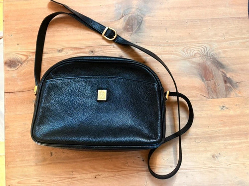 Aquascutum vintage black