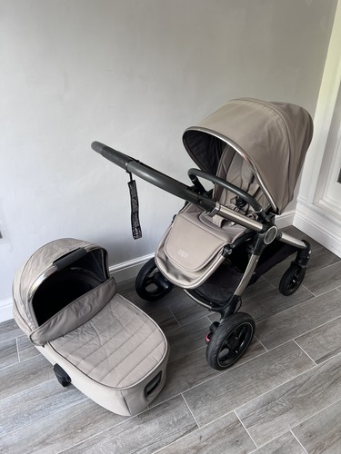 Mamas and papas - and, ocarro