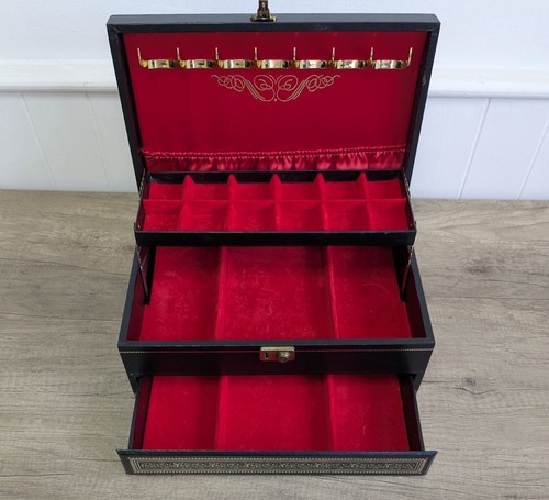 Vintage mele jewellery box - mele,
