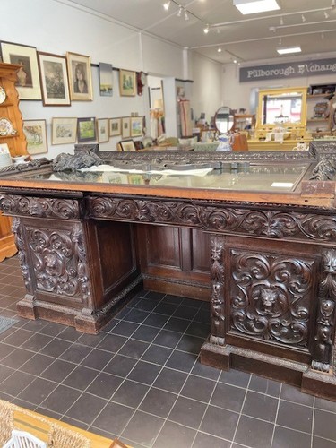 Huge antique edwards - huge, roberts