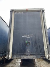 HGV Curtain Side Trailer Tri