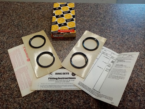 Renault 956cc piston - 956cc,