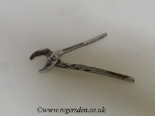 Vintage Small Adjustable Pipe