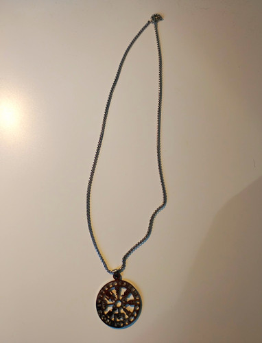 Silver colour compass - silver,