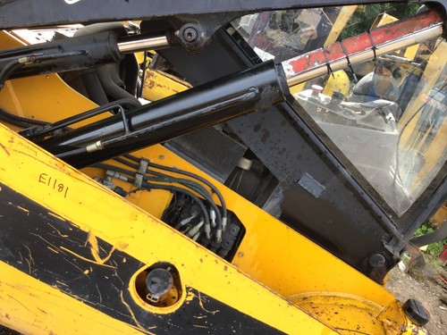2001 jcb teletruk 30d lift - teletruk,