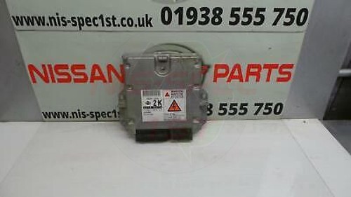 Nissan almera tino - tino, 1.8