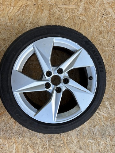 Audi genuine silver - 8y, 18"