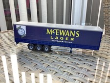 Corgi model truck 1:50 scale -