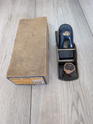 Vintage record block - block, plane