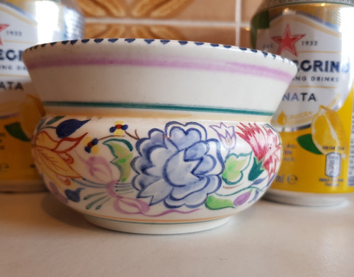 Poole pottery bowl - -, mn.217