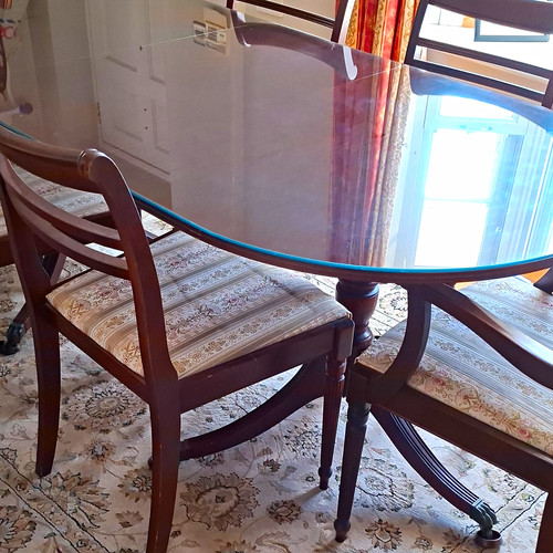 Oval dining table - table, glass