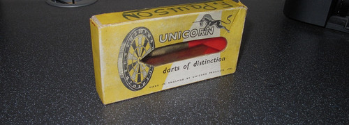 Vintage set unicorn darts - -,