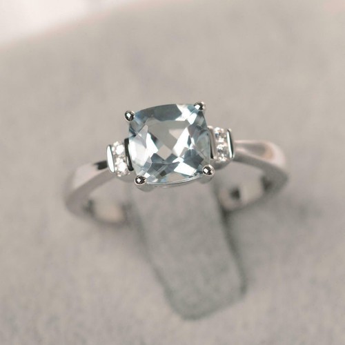 55ct simulated aquamarine - 2.55ct,