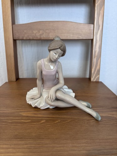 Nao lladro ballerina dancer - lladro,