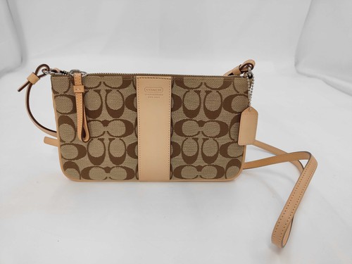 Coach signature shoulder bag - signature,