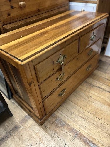 Vintage pine chest - vintage, of