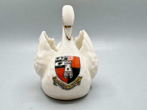 Vintage crested china - crested,