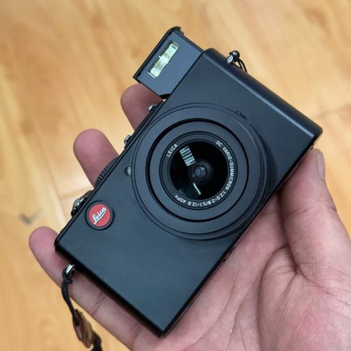 New leica lux 4 - leica,