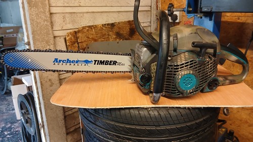 Makita chainsaw - makita,