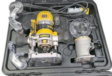 Dewalt router d26204 110v - dewalt, ~