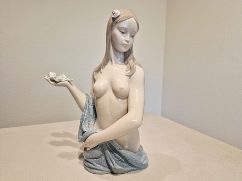 Vintage nao lladro - by,